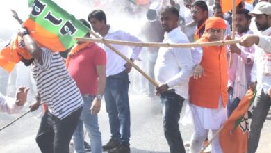 Photo of झारखंड: दंगा भड़काने के आरोप में भाजपा के पांच सांसद, तीन विधायक व पूर्व सीएम समेत 41 पर FIR दर्ज