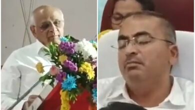 Photo of गुजरात: सीएम के कार्यक्रम में सोने पर अधिकारी निलंबित