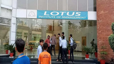 Photo of UP News: क्‍लास में फोन यूज करने से रोका तो छात्र ने एमडी को मारी गोली, पढ़ें यूपी की आज की प्रमुख खबरें