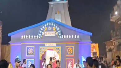 Photo of देवरिया में केदारनाथ धाम मंदिर के तर्ज पर बनाया गया दुर्गा पंडाल,बना आकर्षण का केंद्र