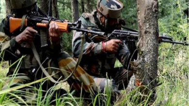 Photo of जम्मू कश्मीर में सुरक्षाबलों के साथ मुठभेड़ में दो आतंकी ढेर,जाने पूरा मामला