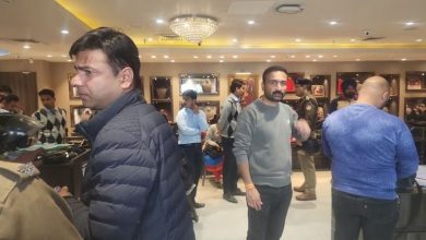 Photo of रिलायंस ज्वेलर्स के यहां दिनदहाड़े फिल्मी स्टाइल में डकैती