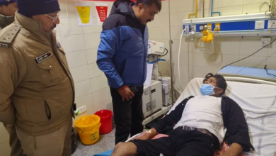 Photo of देहरादून : देर रात वाहन चेकिंग के दौरान पुलिस की इनामी बदमाश से मुठभेड़