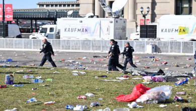 Photo of अमेरिका के कैनसस सिटी में परेड के दौरान गोलीबारी