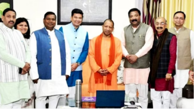 Photo of बरेली : सर्किट हाउस में जनप्रतिनिधियों से मिले सीएम योगी…