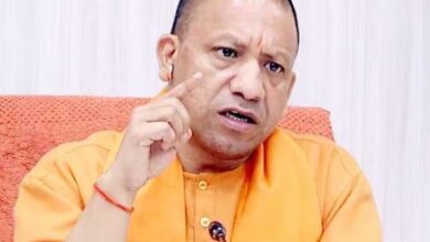 Photo of योगी के बुलडोजर से असहज शिखंडियों का उनके नजदीकियों पर निशाना