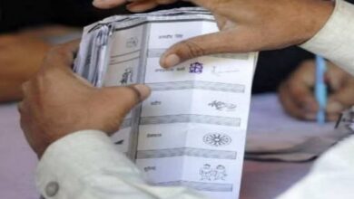 Photo of लोकसभा चुनाव : घर बैठे मतदान कर सकेंगे बुजुर्ग