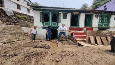 Photo of बारिश से मची तबाही का ऐसा मंजर: 20 से अधिक घरों में घुस गया मलबा, रास्ते हुए ध्वस्त