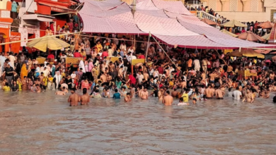 Photo of हरिद्वार: गुरु पूर्णिमा के अवसर पर बड़ी संख्या में भक्तों ने लगाई गंगा में पवित्र डुबकी