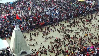 Photo of गंगाजल लेकर हाईवे पर दौड़े भक्त, इस बार हरिद्वार पहुंचे 4.4 करोड़ कांवड़िए