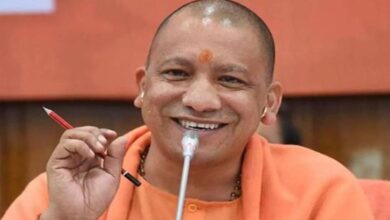 Photo of यूपी में प्रशासनिक बदलाव की बड़ी खबर! योगी सरकार ने 10 जिलों के बदले DM