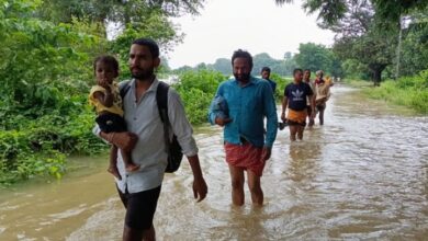 Photo of बिहार में गंगा और सोन नदी के जलस्तर बढने से कई गांवों में बाढ़