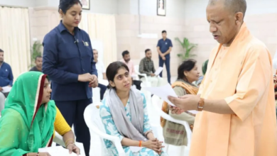 Photo of जनता दर्शन: आर्थिक सहायता व जमीनी विवाद के प्रकरण लेकर पहुंचे पीड़ित