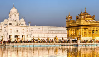 Photo of इस दीवाली लॉन्ग वीकेंड पर घूम आइए अमृतसर