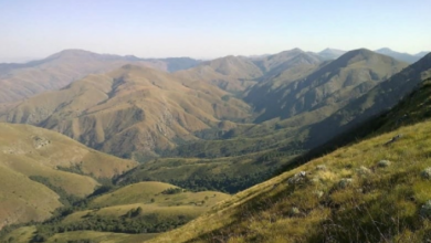 Photo of अरबों साल पुराने हैं बार्बरटन मखोनज्वा पर्वत, एक-एक पत्थर करता है धरती की शुरुआती कहानी बयां