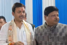 Photo of सोनपुर मेला में व्यवस्था को लेकर भड़के मंत्री संजय सिंह, अधिकारियों को लगाई फटकार