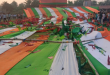 Photo of मधुबनी में पवन सिंह की सभा रद्द होने पर फूटा समर्थकों का गुस्सा