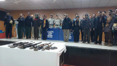 Photo of महाराष्ट्र: गोंदिया जिले में 11 नक्सलियों का सरेंडर