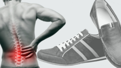 Photo of कहीं आपके पसंदीदा जूते ही तो नहीं कमर दर्द की असली वजह