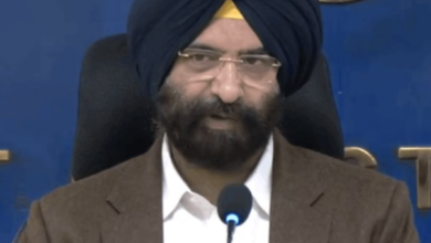 Photo of दिल्ली: प्रदूषण पर सरकार गंभीर, नियम तोड़ने वाले उद्योग होंगे सील, नो पीयूसी वाहनों को नहीं मिलेगा ईंधन