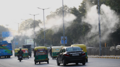 Photo of राजधानी में प्रदूषण से मिली थोड़ी राहत, हवा खराब श्रेणी में; जानें कहां-कितना AQI
