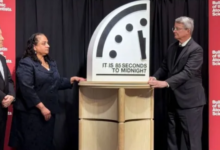 Photo of आधी रात से सिर्फ 85 सेकंड दूर… डूम्सडे क्लाक को क्यों कहा जाता है तबाही की घड़ी?