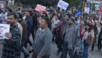 Photo of बैंककर्मी हड़ताल पर, प्रदेशभर में एक दिन में आठ हजार करोड़ का लेनदेन प्रभावित