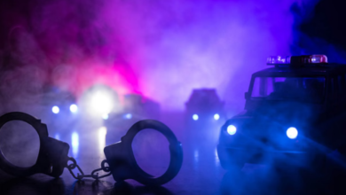 Photo of छपरा में लूटपाट के दौरान युवक की गोली मारकर हत्या, हनुमान मंदिर के पास मिला शव; परिजन बेसुध