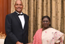 Photo of सेशेल्स के राष्ट्रपति का हुआ भव्य स्वागत, राष्ट्रपति बोलीं- दोनों देश के रिश्ते मजबूत होंगे