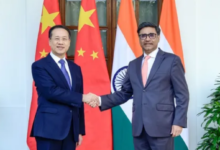 Photo of भारत-चीन में व्यापार से जुड़ी चिंताओं पर चर्चा, सीमावर्ती इलाकों में शांति पर जोर