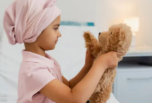 Photo of कैंसर को हराकर सामान्य जीवन जी रहे हैं 94.5% बच्चे, एम्स की स्टडी में राहत भरी खबर