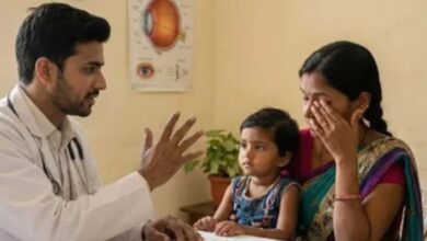 Photo of सुबह उठते ही न देखें मोबाइल, डॉक्टर ने बताए मॉर्निंग Eye Care के 5 नियम