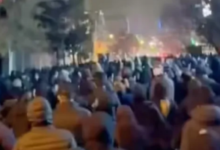 Photo of ईरान में छात्रों का विरोध प्रदर्शन; खामेनेई के खिलाफ लगाए नारे