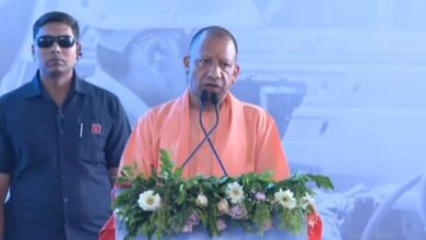 Photo of टाटा संस ने लॉन्च किया 10 लाखवां वाहन, सीएम योगी बोले- निर्यात का हब बनकर उभर रहा यूपी