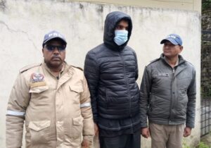 केदारनाथ में VIP दर्शन के नाम पर ठगी, खुद को IRCTC एजेंट बताने वाला आरोपी गिरफ्तार