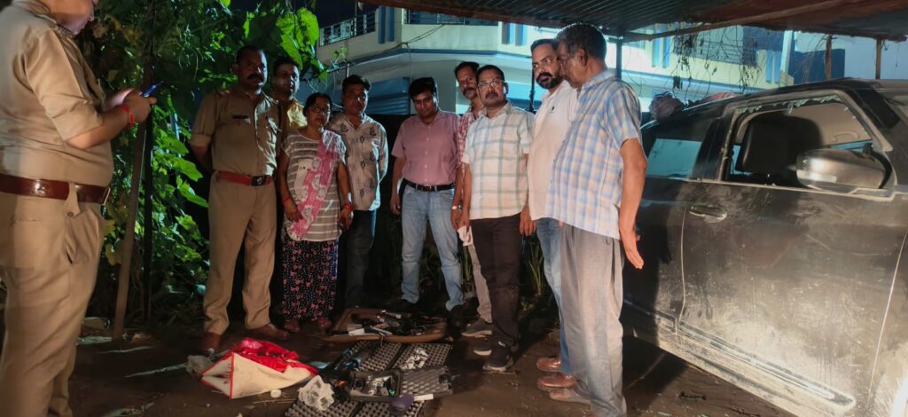 काशीपुर में STF की बड़ी कार्रवाई, कार से भारी मात्रा में अवैध हथियार और 237 कारतूस बरामद