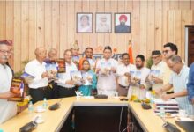 Photo of सीएम धामी ने किया क्षत्रिय कल्याण समिति की वेबसाइट व ‘क्षत्रिय जागरण’ स्मारिका का विमोचन